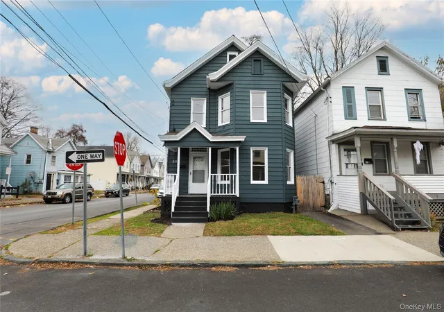 Homes for sale in Kingston, NY | 84 Prospect St, Kingston, NY 12401 | MLS# 977333
