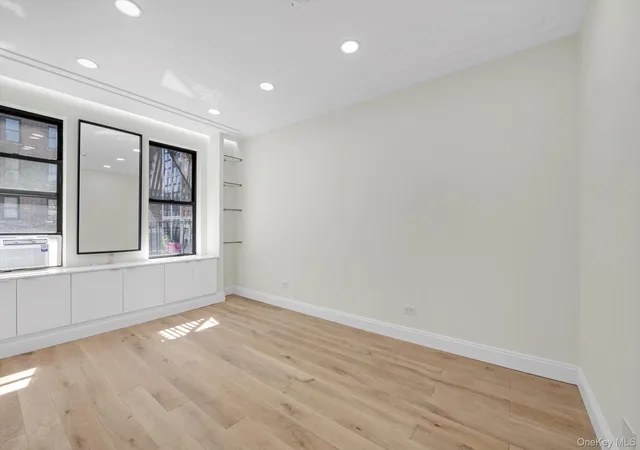 2nd image of 741 W End Ave #4B, New York, NY 10025 | MLS# 977366