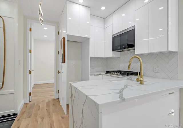 3rd image of 741 W End Ave #4B, New York, NY 10025 | MLS# 977366