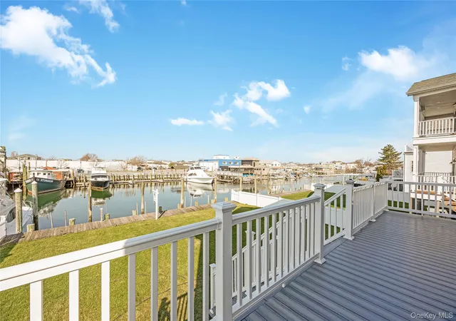 4th image of 718 Guy Lombardo Ave, Hempstead, NY 11520 | MLS# 977426