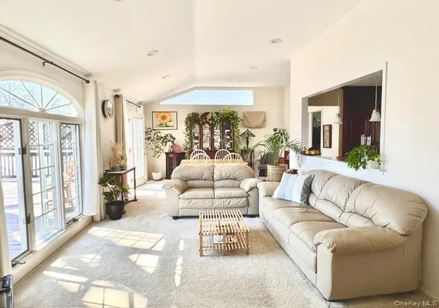 3rd image of 41 Charlotte Pl, Oyster Bay, NY 11803 | MLS# 977428