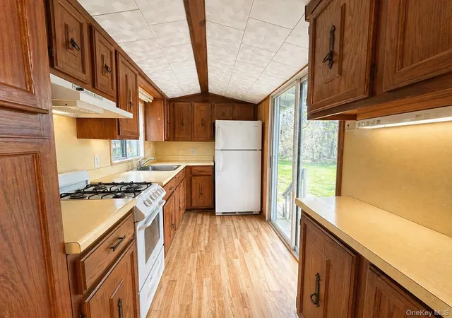 Photo 3 of Sale Pending at 10 Circle Pl, Bethel, NY 12720 | MLS# 977431 | Listing updated on 2026-07-06