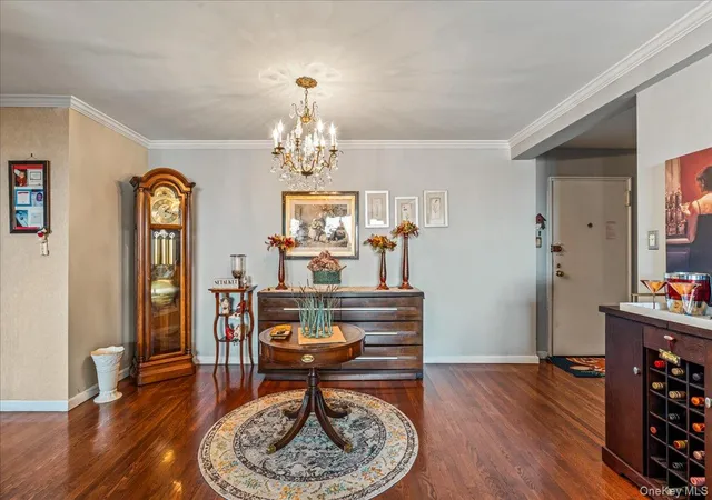 2nd image of 18 50 211th St #6H, Bayside, NY 11360 | MLS# 977452