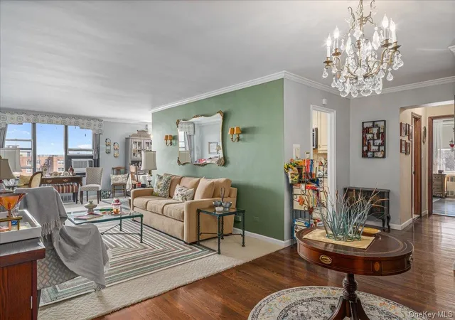 4th image of 18-50 211Th St #6H, Bayside, NY 11360 | MLS# 977452