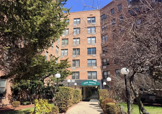 1st image of 100 25 Queens Blvd #3JJ, Forest Hills, NY 11375 | MLS# 977515