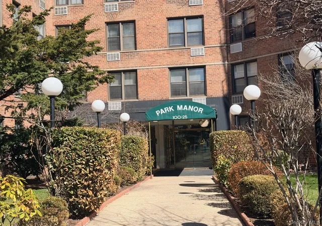 3rd image of 100-25 Queens Blvd #3JJ, Forest Hills, NY 11375 | MLS# 977515