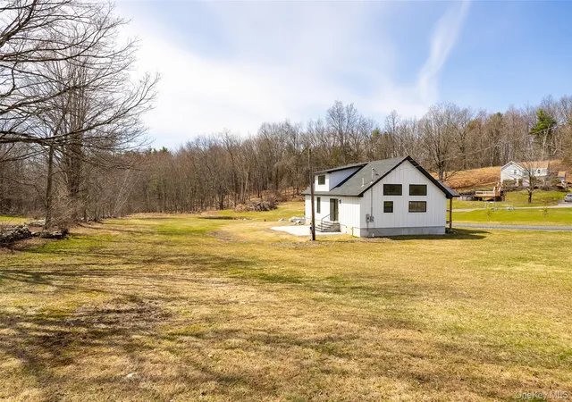 Photo 3 of Single family home for sale at 119 Bakertown Rd, Accord, NY 12404 | MLS# 977520 | Listing updated on 2026-08-16
