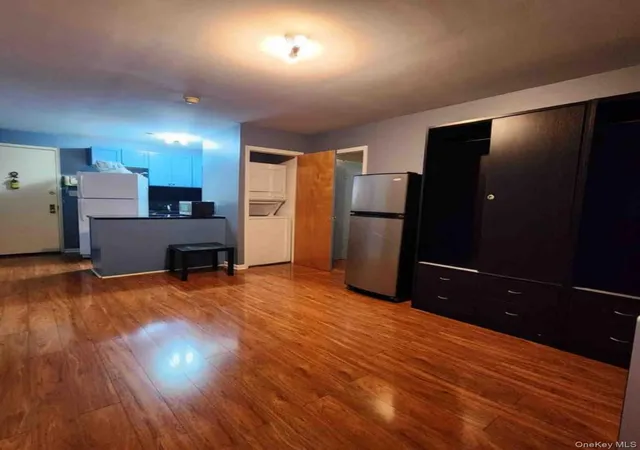 Photo 1 of Condo for sale at 14225 37th Avenue #7C, New York, NY 11354 | MLS# 977552 | Listing updated on 2026-03-31
