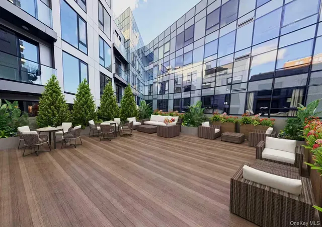 17th image of 35 30 146th St #407, New York, NY 11354 | MLS# 977623