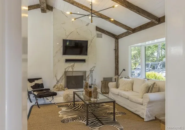 Photo 3 of Single family home for sale at 90 Denise St, Southampton, NY 11963 | MLS# 977624 | Listing updated on 2026-03-28