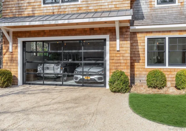 2nd image of 142 Six Pole Hwy, Southampton, NY 11963 | MLS# 977633