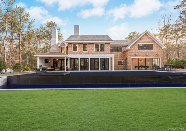 Photo 3 of Mansion for sale at 142 Six Pole Hwy, Southampton, NY 11963 | MLS# 977633 | Listing updated on 2026-03-28