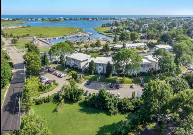 1st image of 35 Library Ave #3 I, Southampton, NY 11978 | MLS# 977679
