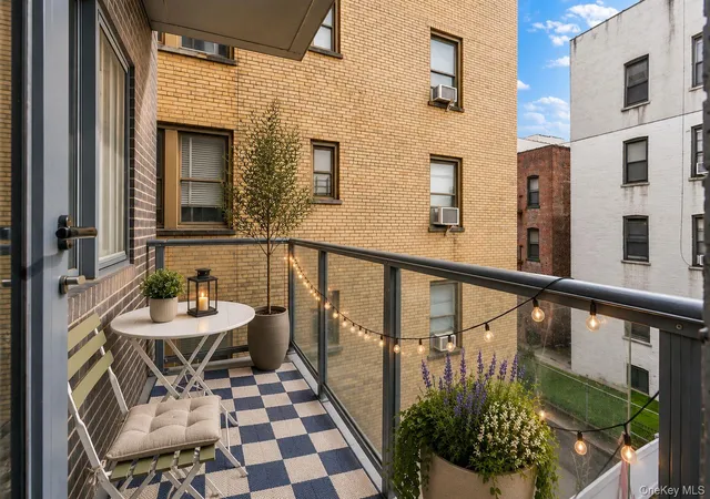 3rd image of 31-41 29Th St #3B, Astoria, NY 11106 | MLS# 977713