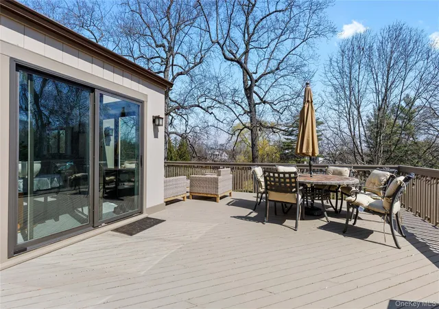 Photo 37 of Sale Pending at 3 Lakeside Dr, Harrison, NY 10580 | MLS# 977718 | Listing updated on 2026-07-11
