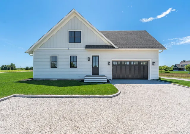 5th image of 25 Club Dr, Calverton, NY 11933 | MLS# 977769
