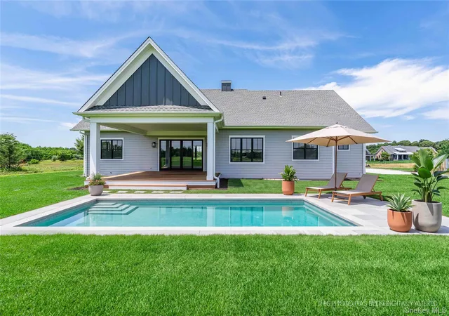 Photo 1 of Single family home for sale at 45 Club Dr, Riverhead, NY 11933 | MLS# 977826 | Listing updated on 2026-10-07