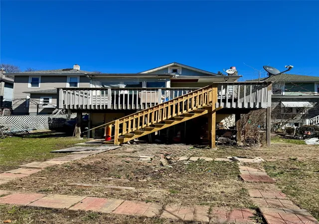 11th image of 95 Dupont Ave, Newburgh, NY 12550 | MLS# 977875