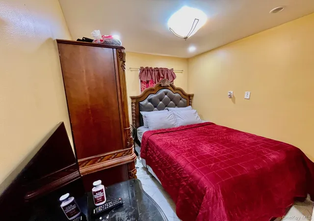 5th image of 10203 Rau Ct, Howard Beach, NY 11414 | MLS# 977998