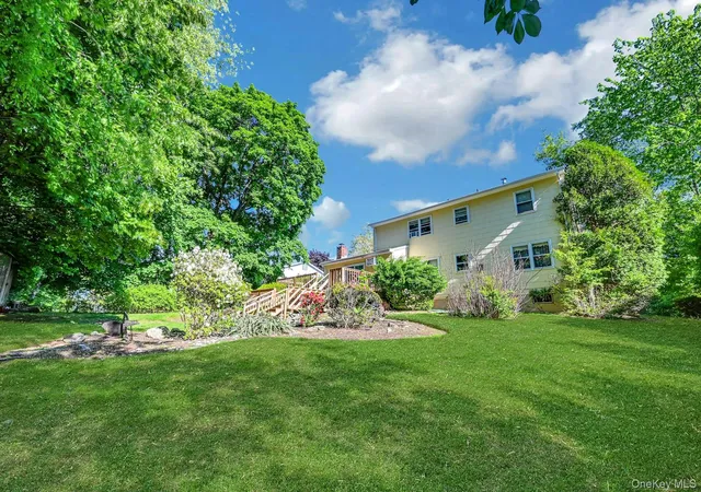 Homes for sale in Clarkstown, NY | 5 Catawba Dr, Clarkstown, NY 10994 | MLS# 978021