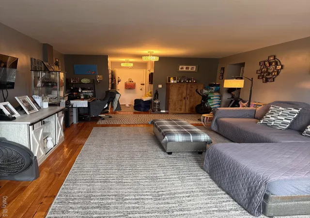 Listing Photo 4 - Condo for sale in building located at 279 New Main St, Yonkers, NY 10701 - Unit #7E