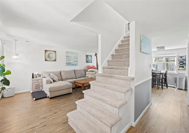 3rd image of 26 Allegheny Dr E, Brookhaven, NY 11738 | MLS# 978088