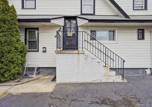 Homes for sale in Mount Vernon, NY | 421 Dunham Ave, Mount Vernon, NY 10553 | MLS# 978099