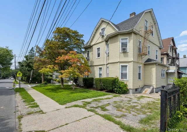 Listing Photo 4 - Condo for sale in building located at 3 Fletcher Ave, Mount Vernon, NY 10552