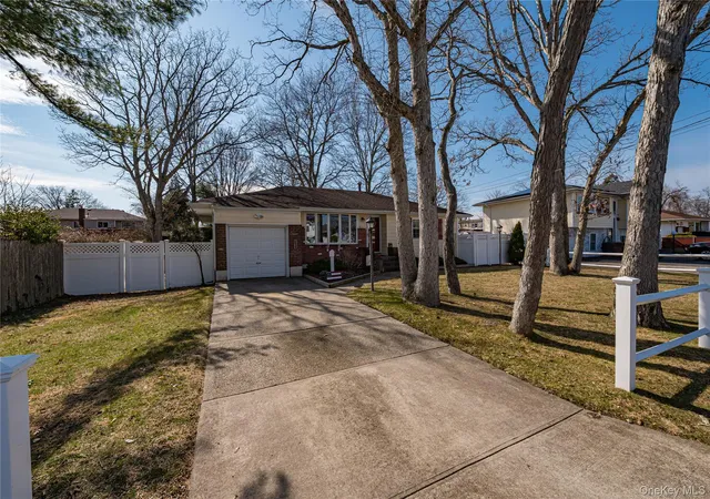 1st image of 242 W 3rd St, Deer Park, NY 11729 | MLS# 978180