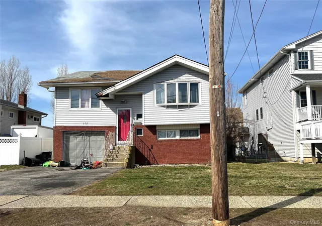 2nd image of 572 Miller Ave, Hempstead, NY 11520 | MLS# 978182