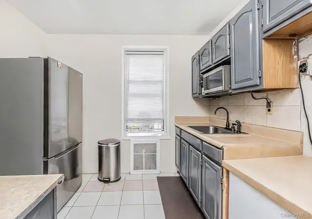 Homes for sale in Yonkers, NY | 42 Pine St #3M, Yonkers, NY 10701 | MLS# 978216