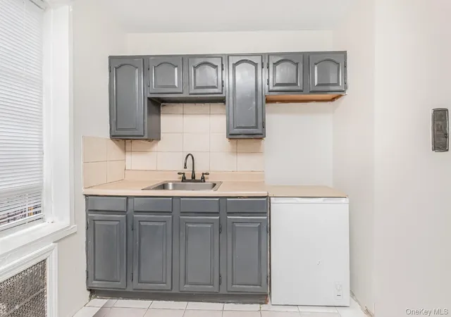 Homes for sale in Yonkers, NY | 42 Pine St #3M, Yonkers, NY 10701 | MLS# 978216