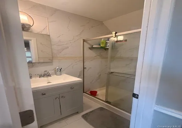 Photo 4 of Single family home for sale at 52-30 62nd Street, Maspeth, NY 11378 | MLS# 978254 | Listing updated on 2026-08-29