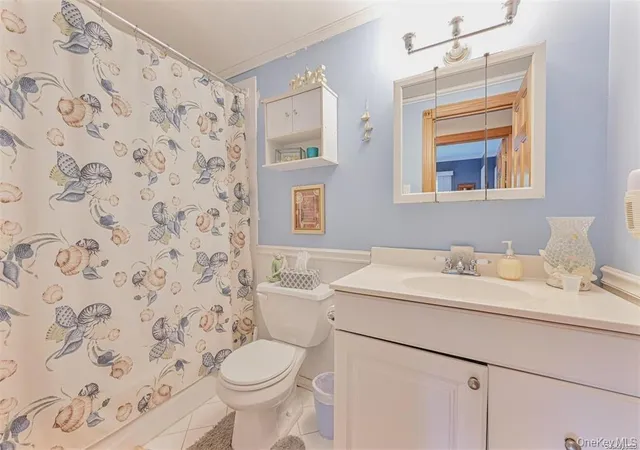5th image of 38 Glenmere Ln, Coram, NY 11727 | MLS# 978262