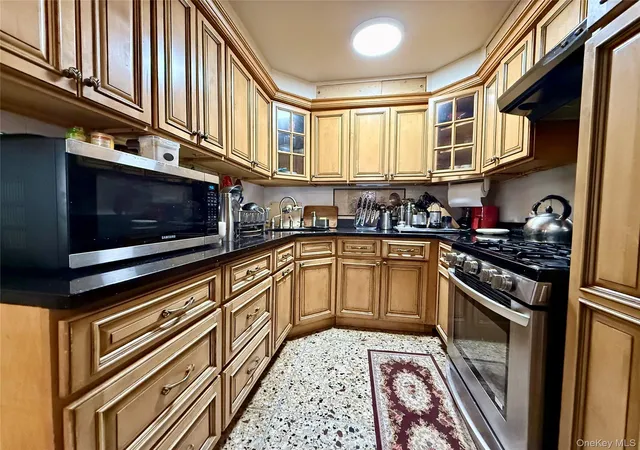 Photo 4 of Sale Pending at 66-05 Garfield Ave, Woodside, NY 11377 | MLS# 978286 | Listing updated on 2026-07-04
