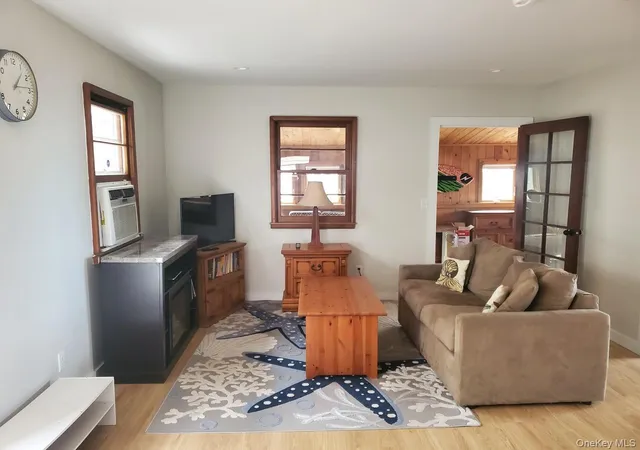 5th image of 15 E Way Path, Riverhead, NY 11933 | MLS# 978343