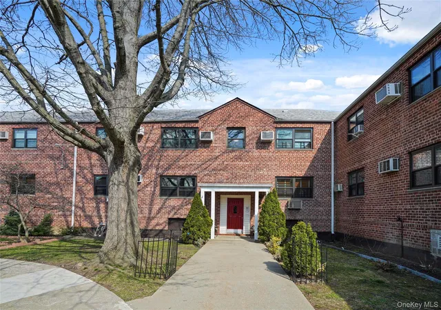 1st image of 80 01 156th Ave #3, Howard Beach, NY 11414 | MLS# 978367