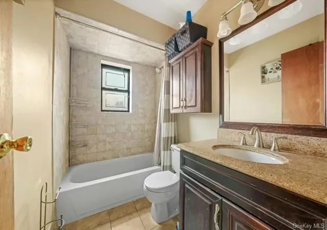 Photo 3 of Condo for sale at 971 E 87th Street #6, Brooklyn, NY 11236 | MLS# 978379 | Listing updated on 2026-07-14