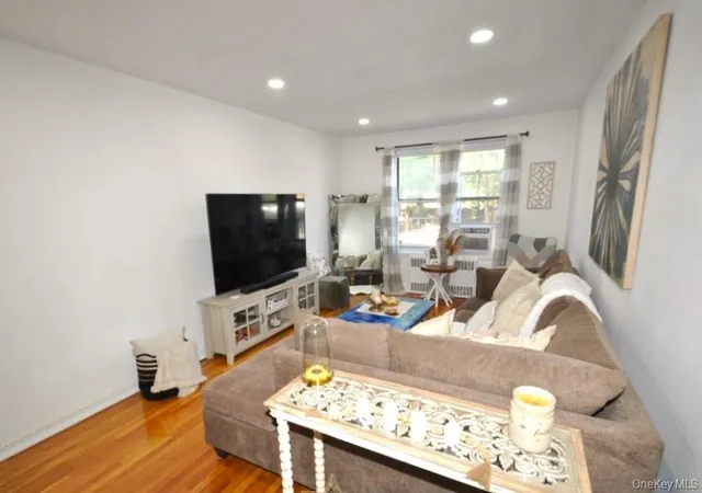 5th image of 19 Abeel St #2E, Yonkers, NY 10705 | MLS# 978505