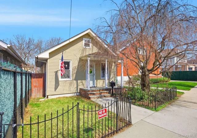 Photo 2 of Single family home for sale at 207 09 48th Avenue, Oakland Gardens, NY 11364 | MLS# 978533 | Listing updated on 2026-08-12