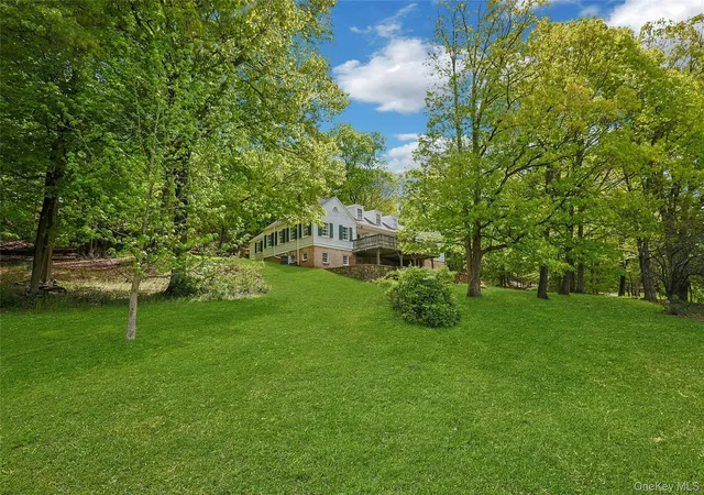 1st image of 982 Bradley Pkwy, Nyack, NY 10960 | MLS# 978569