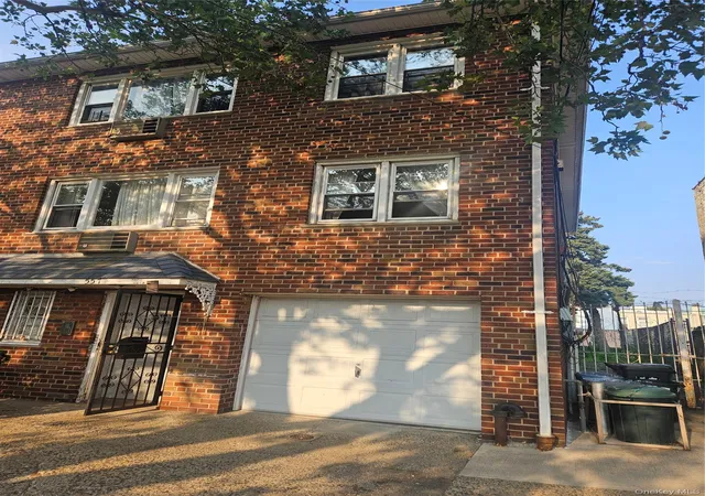 Photo 2 of Multi family home for sale at 557 Eldert Ln, New York, NY 11208 | MLS# 978611 | Listing updated on 2026-08-29