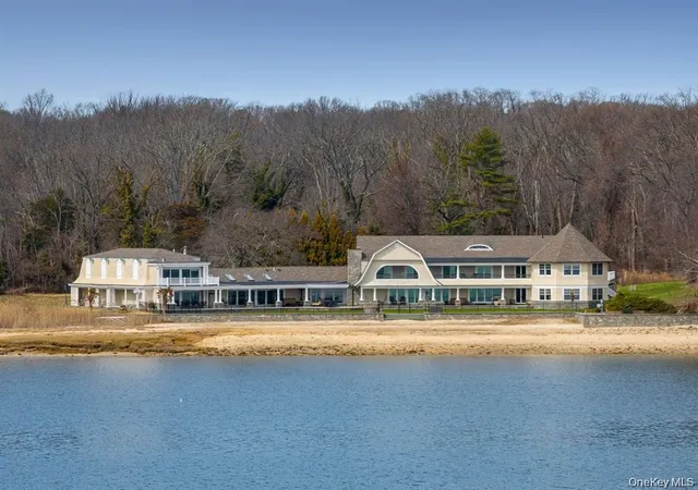 2nd image of 33 Beach Rd, Northport, NY 11768 | MLS# 978627