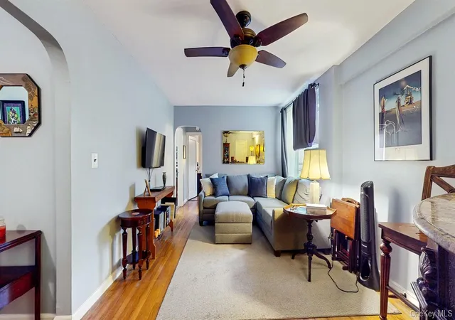4th image of 755 Bronx River Rd #6C, Yonkers, NY 10708 | MLS# 978629