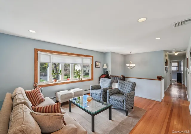 4th image of 23 Will Rogers Ln, Nanuet, NY 10954 | MLS# 978667