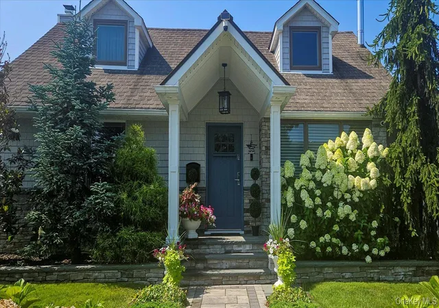 Photo 2 of Sale Pending at 1053 Lydia Dr, Franklin Square, NY 11010 | MLS# 978671 | Listing updated on 2026-09-19