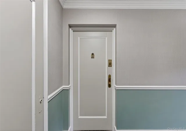 Homes for sale in Greenburgh, NY | 765 N Broadway, Greenburgh, NY 10522