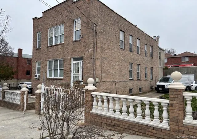 2nd image of 3243 Tenbroeck Ave, Bronx, NY 10469 | MLS# 978784