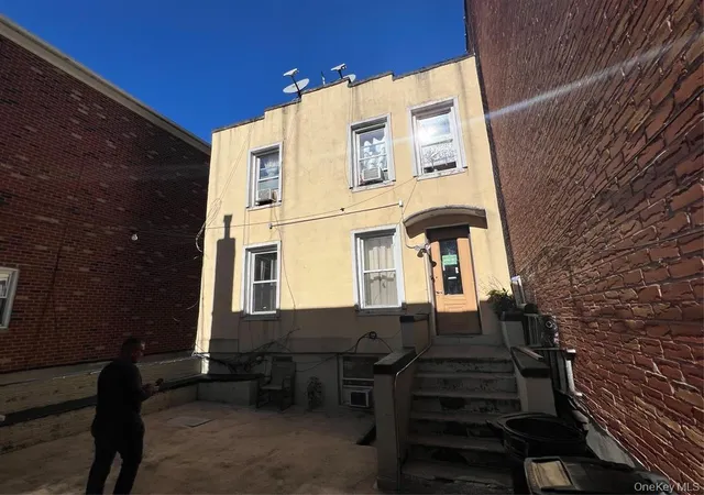 Photo 2 of Sale Pending at 2123 33rd Avenue, Astoria, NY 11106 | MLS# 978854 | Listing updated on 2026-06-30