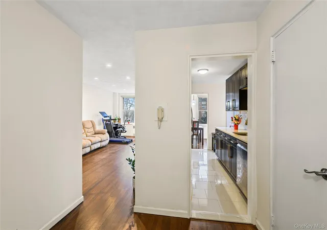 2nd image of 18 40 211th St #4E, Bayside, NY 11360 | MLS# 978883